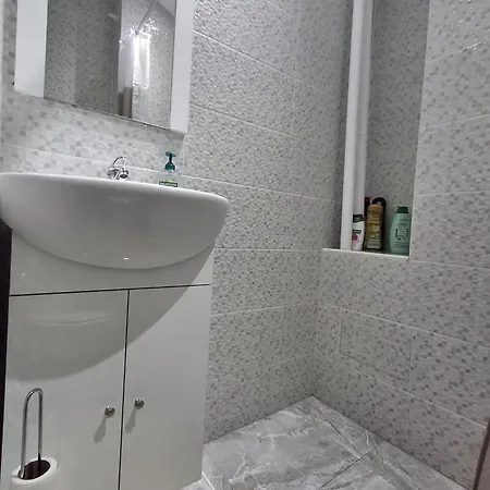 Anna Home Ramnicu Valcea Exterior photo
