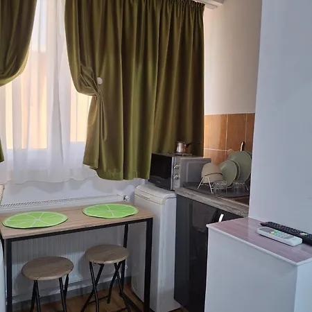 Anna Home Ramnicu Valcea Exterior photo