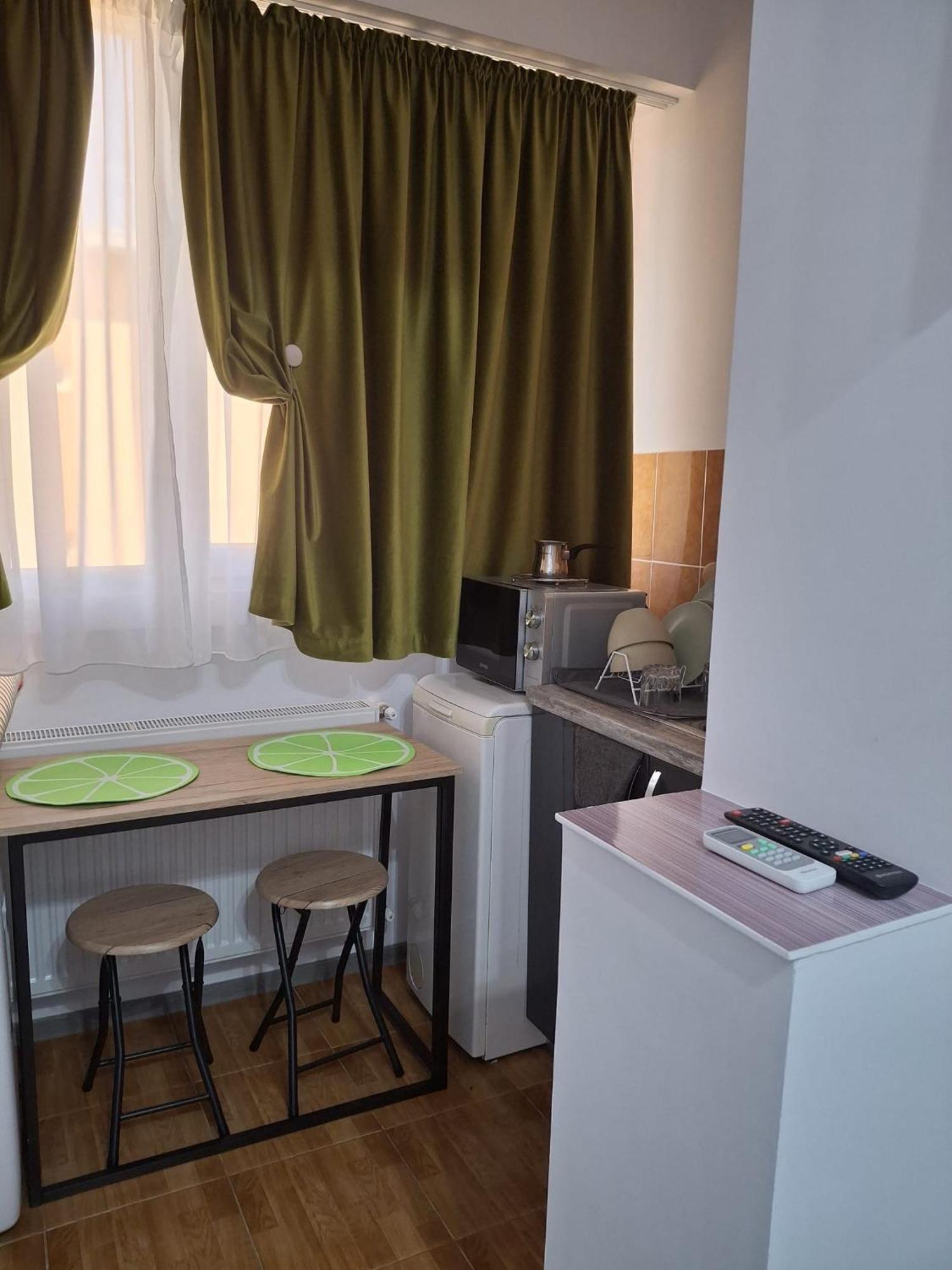 Anna Apartment *
